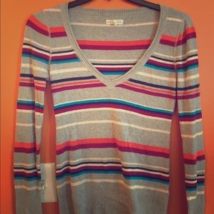 Aeropostale v-neck sweater